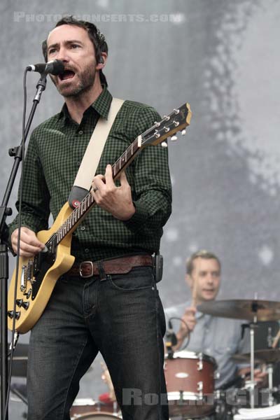 THE SHINS - 2012-08-24 - SAINT CLOUD - Domaine National - Scene de la Cascade - 